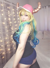 Piadn-lucoa takes a selfie(24)